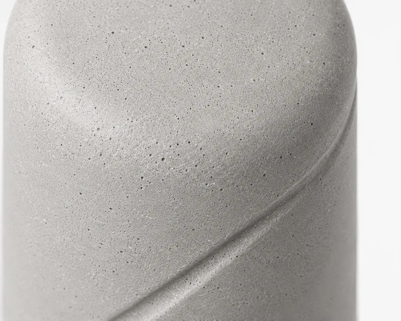 Aura Bollard — front view — off-white concrete + iroko