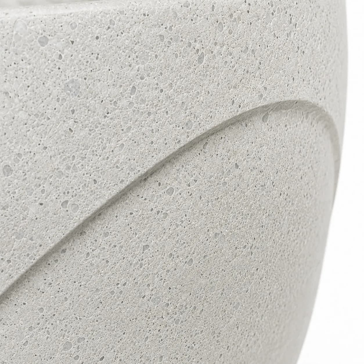 Auro Wave Planter — detail close-up — off-white concrete + iroko